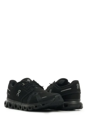 On Running baskets Cloud 6 à lacets